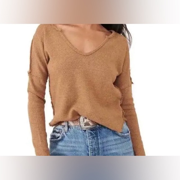 Free People Tops - NWT Free People Long Sleeve Sweater Knit Oversized  TOP Medium ($58)